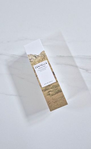 스킨1004 [SKIN1004] 마다가스카르 센텔라 앰플 폼 125ml — 5점을 준 리뷰어가 2024년 8월 올린 사용 사진