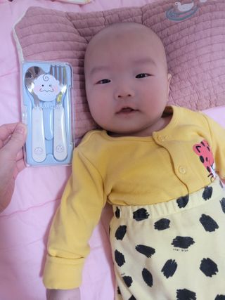 유비맘 스푼포크 케이스 세트 1+1 _컬러랜덤 발송 — 5점을 준 리뷰어가 2021년 2월 올린 사용 사진