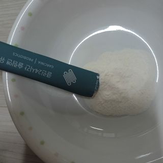 클린24시간 슬림앤유산균 1박스 (3.5g X 15포) — 5점을 준 리뷰어가 2022년 9월 올린 사용 사진