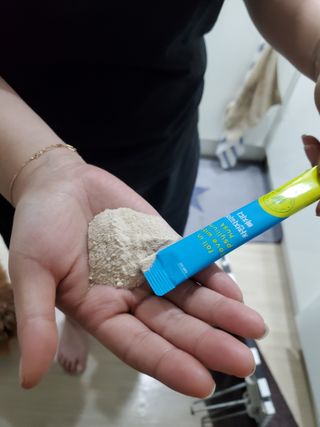 메디포스트 모비타 바디코드 식이섬유 차전자피에 빠지다 30포 — 5점을 준 리뷰어가 2022년 12월 올린 사용 사진
