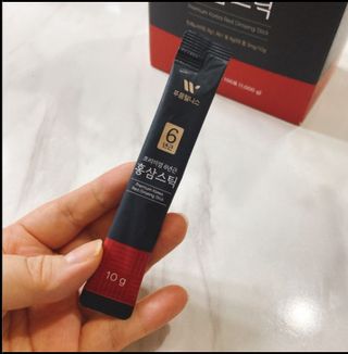 [푸름웰니스] 프리미엄 6년근 홍삼스틱 3mg x 100포 — 5점을 준 리뷰어가 2022년 5월 올린 사용 사진
