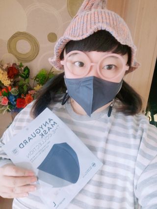 애니가드 셋업마스크 4컬러 각 10매입 [크리미베이지, 캐시미어로즈, 초콜렛브라운, 미드나잇네이비] — 5점을 준 리뷰어가 2022년 2월 올린 사용 사진