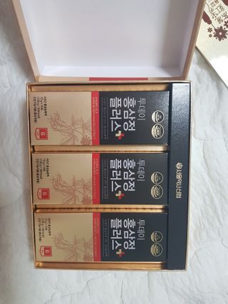 서울약사신협_투데이홍삼정플러스스틱_10g x 30포 — 5점을 준 리뷰어가 2021년 2월 올린 사용 사진
