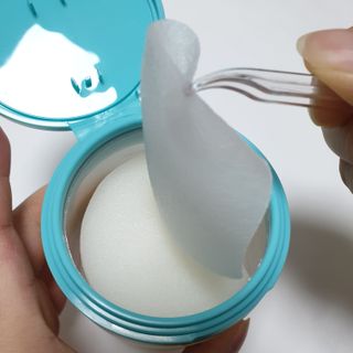 리더스코스메틱 리더스 카밍 바이오틱스 퀵 수딩 패드 — 5점을 준 리뷰어가 2022년 5월 올린 사용 사진