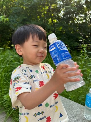 [동아오츠카] 포카리스웨트  500ml PET + 이온워터 500ml PET — 5점을 준 리뷰어가 2025년 6월 올린 사용 사진