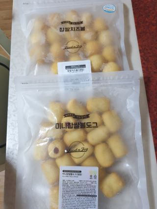 Dog&Ball 독앤볼 [Dog&Ball] 미니찹쌀볼도그 찹쌀치즈볼 — 5점을 준 리뷰어가 2021년 8월 올린 사용 사진