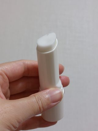 [트윙클라] 안티멜라 수딩 워터밤+안티링클 샤이닝 멀티밤 — 5점을 준 리뷰어가 2022년 6월 올린 사용 사진