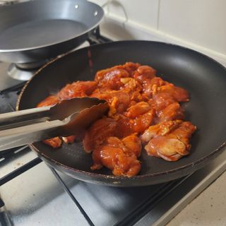 (주)마니커 마니커 닭고기 덧살구이 2종(올리브소금&핫칠리) [냉동 500g] — 5점을 준 리뷰어가 2022년 11월 올린 사용 사진