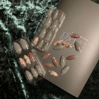 데싱디바 매직프레스 가을신상 스틸레토+오발_5종 중 택1 — 4점을 준 리뷰어가 2021년 9월 올린 사용 사진