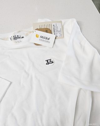 더그린랩 WOMEN TWIST MODAL SHORT SLEEVE — 5점을 준 리뷰어가 2023년 6월 올린 사용 사진