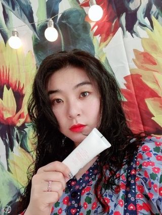 [후르디아] 모공블러 비건 선 프라이머 — 5점을 준 리뷰어가 2022년 5월 올린 사용 사진