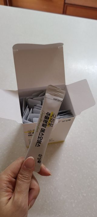 체인미 국화꽃 추출분말 에스오에스 곡류효소 과일채소 17종 혼합 분말 스틱 — 4점을 준 리뷰어가 2021년 11월 올린 사용 사진