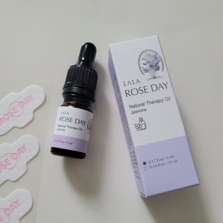 라라로즈데이 시즌2 천연 아로마오일 Y존 케어 속옷향수 이너퍼퓸 5ml  여성의 자존감을 UP시키자 — 5점을 준 리뷰어가 2021년 9월 올린 사용 사진