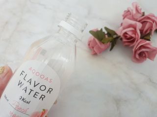 아쿠아스 플레이버워터 ★[아쿠아스] 제로칼로리 플레이버워터 복숭아/청포도 1BOX 20개입 — 5점을 준 리뷰어가 2021년 4월 올린 사용 사진