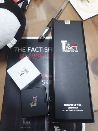 The Fact [5 IN 1] 더 팩트 내추럴 에스에프엔 에이틴 스킨토너 — 5점을 준 리뷰어가 2021년 2월 올린 사용 사진
