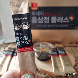 서울약사신협_투데이홍삼정플러스스틱_10g x 30포 — 5점을 준 리뷰어가 2021년 7월 올린 사용 사진