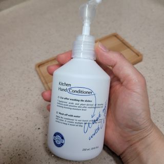 [블랑코클리닝] 키친 핸드컨디셔너 250ml — 5점을 준 리뷰어가 2022년 8월 올린 사용 사진