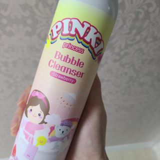 주식회사 권브라더스 [권브라더스] 목욕놀이 필수템, 핑키공주 유아버블클렌저 300ml 대용량 몽글몽글 구름 속 딸기향 — 5점을 준 리뷰어가 2022년 1월 올린 사용 사진