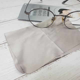 위케어 김서림방지 안경닦이 안티포그 극세사클리너 — 5점을 준 리뷰어가 2021년 2월 올린 사용 사진