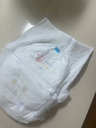 쿠잉 에어드라이  풀커버 팬티기저귀 (L/XL/XXL/XXXL) 1팩 — 5점을 준 리뷰어가 2023년 3월 올린 사용 사진