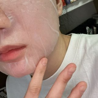 세뚜아(Cettua) [세뚜아] 포어 클리어링 마스크 Cettua Pore Clearing facial mask 5매 — 4.5점을 준 리뷰어가 2024년 4월 올린 사용 사진