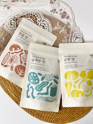 이풀 이로운풀 다시팩 3종세트(담백한맛, 감칠맛, 순한맛) — 5점을 준 리뷰어가 2022년 10월 올린 사용 사진