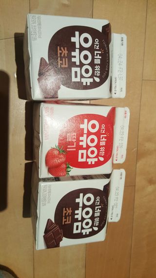 빙그레 우유얌 초코 / 우유얌 딸기 — 5점을 준 리뷰어가 2021년 4월 올린 사용 사진