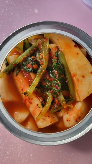 셰프애찬 알타리김치 총각김치 1kg — 5점을 준 리뷰어가 2022년 10월 올린 사용 사진