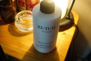 레츄얼 더 센트 바디워시 시크릿 파라다이스(500ml) — 5점을 준 리뷰어가 2022년 7월 올린 사용 사진