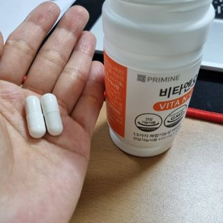 프리마인 성큼다가온 봄, 이너뷰티를 챙겨야 피부도 화사하게, 컨디션도 활기차게. 흡수율을 높인 고효율 비타민. — 3.5점을 준 리뷰어가 2022년 9월 올린 사용 사진