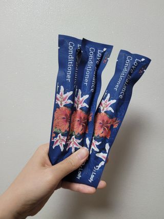 닥터레이디  밸런스 컨디셔너 Y존 세럼 — 5점을 준 리뷰어가 2021년 8월 올린 사용 사진