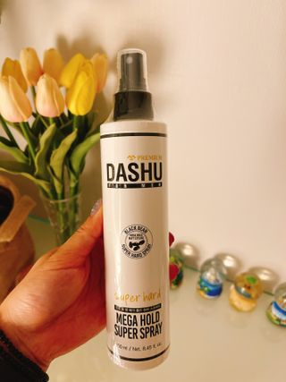 다슈코리아 다슈 포 맨 프리미엄 메가 홀드 슈퍼 스프레이 250ml — 4점을 준 리뷰어가 2021년 6월 올린 사용 사진