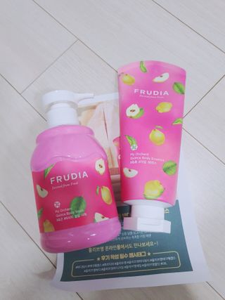 [후르디아] 과즙 뿜뿜_모과 바디워시+바디에센스 세트 — 4.5점을 준 리뷰어가 2021년 1월 올린 사용 사진
