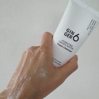 GINGER6 하이드레이팅 진저 워터 폼클렌징 — 4점을 준 리뷰어가 2021년 10월 올린 사용 사진