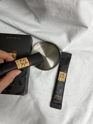 담소은 자극없는 무알콜 휴대용 한방가글 스틱 가글담 — 4점을 준 리뷰어가 2022년 8월 올린 사용 사진