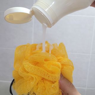 카프리나 프레쉬 산양밀크 어메이징 바디워시 500ml (오리지널향) — 5점을 준 리뷰어가 2023년 5월 올린 사용 사진