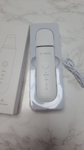 디하우트 랩 4 in 1 갈바닉 아쿠아 워터 필링기 스킨스크러버 — 4점을 준 리뷰어가 2021년 11월 올린 사용 사진