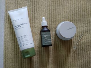 마리엔메이 센서티브 수딩 젤 크림 + 어성초 티트리 추출물 세럼 + 어성초 티트리 모공 클렌징 폼 — 5점을 준 리뷰어가 2021년 8월 올린 사용 사진
