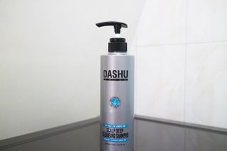 다슈코리아 다슈 데일리 두피 딥 클렌징 샴푸 500ml — 4.5점을 준 리뷰어가 2020년 12월 올린 사용 사진