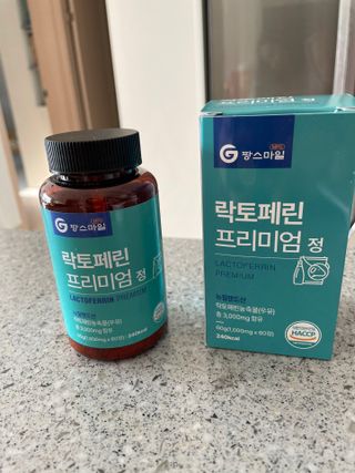 짱스마일 락토페린 프리미엄 정 1000ml x 60정 — 5점을 준 리뷰어가 2022년 12월 올린 사용 사진