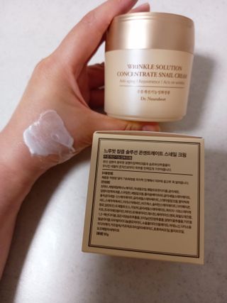 Dr.느루벗 느루벗 링클 솔루션 콘센트레이트 스네일 탄력 달팽이 크림 80g — 5점을 준 리뷰어가 2021년 4월 올린 사용 사진