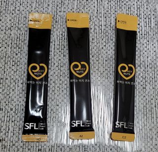 짜먹는 이지견과 짜먹는 이지아몬드, 짜먹는 이지허니피넛, 짜먹는 이지캐슈넛 각 10g X  10포 — 4점을 준 리뷰어가 2021년 2월 올린 사용 사진