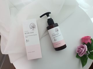 라라로즈데이 시즌2 여성청결제 200ml 아로마 페미민 클렌저, 독일더마인증 — 5점을 준 리뷰어가 2021년 8월 올린 사용 사진