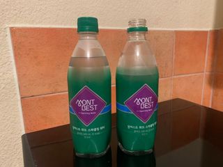 몽베스트 Montbest with Sparkling water Plain 20병 — 5점을 준 리뷰어가 2021년 11월 올린 사용 사진