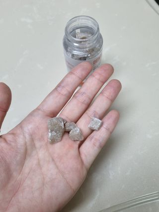 작심연구소 구취제거+충치예방+치아화이트닝 마법의 캔디 덴티팝3종(맛 랜덤 발송) — 5점을 준 리뷰어가 2022년 5월 올린 사용 사진