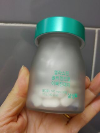 체인미 엘라스틴 콜라겐으로 이뻐진데이 500mg x 30정 — 5점을 준 리뷰어가 2021년 12월 올린 사용 사진