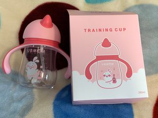 유비맘 트라이탄 코니빨대컵_컬러 랜덤 발송 — 5점을 준 리뷰어가 2021년 1월 올린 사용 사진