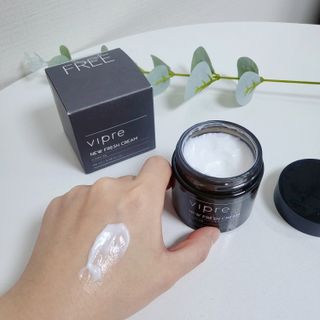 비프리코스메틱 뉴 프레쉬 크림 80ml — 5점을 준 리뷰어가 2023년 2월 올린 사용 사진