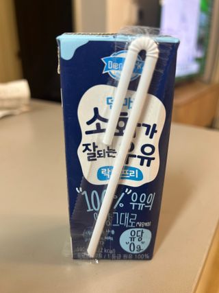 [구매평]덴마크 유제품 소화 잘되는 우유 only 로켓프레쉬 — 5점을 준 리뷰어가 2025년 4월 올린 사용 사진