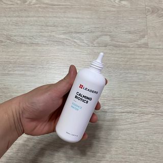 리더스코스메틱 리더스 카밍 바이오틱스 에센스 워터 — 5점을 준 리뷰어가 2021년 1월 올린 사용 사진
